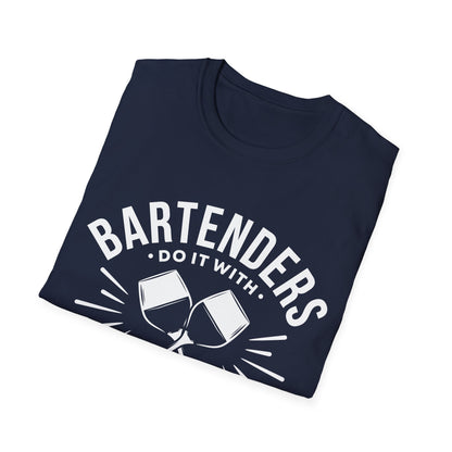 "Bartenders do it with flair" Men's Bartender Softstyle T-Shirt