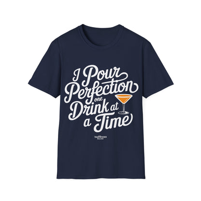 "I pour perfection one drink at a time" Men's Bartender Softstyle T-Shirt